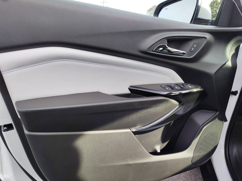 New 2026 Chevrolet Trax LT image 11