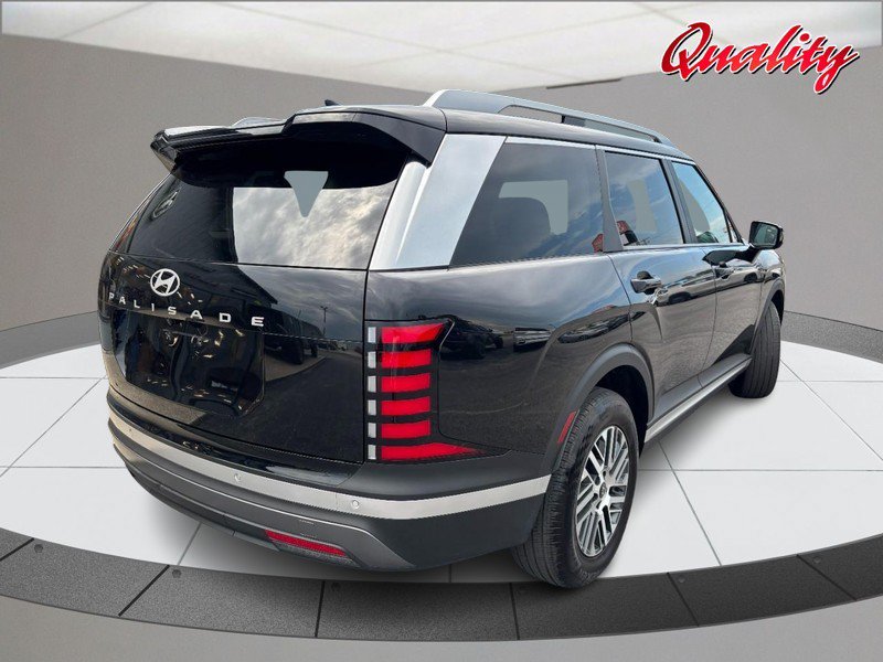 Used 2026 Hyundai Palisade SEL FWD image 3