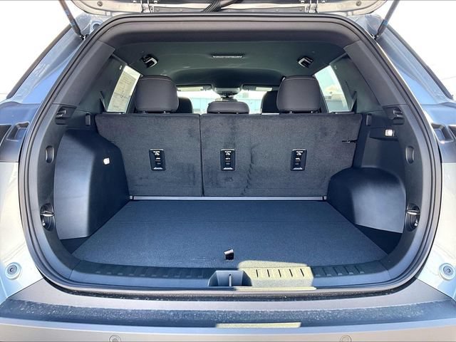 New 2027 Chevrolet Equinox LT FWD image 15