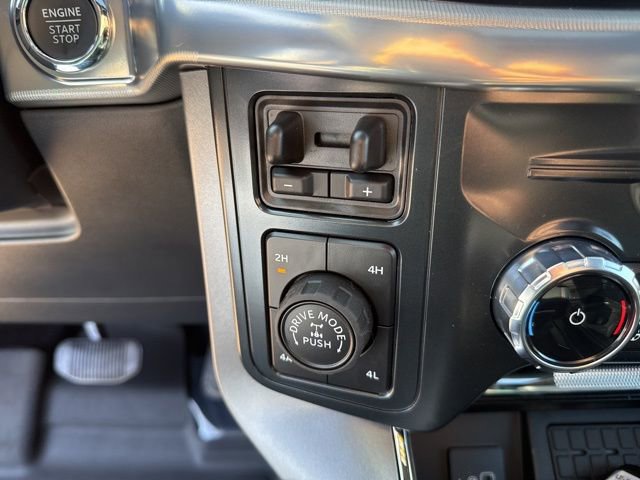 Used 2026 Ford F150 Lariat w/ Equipment Group 502A High AWD/4WD image 31