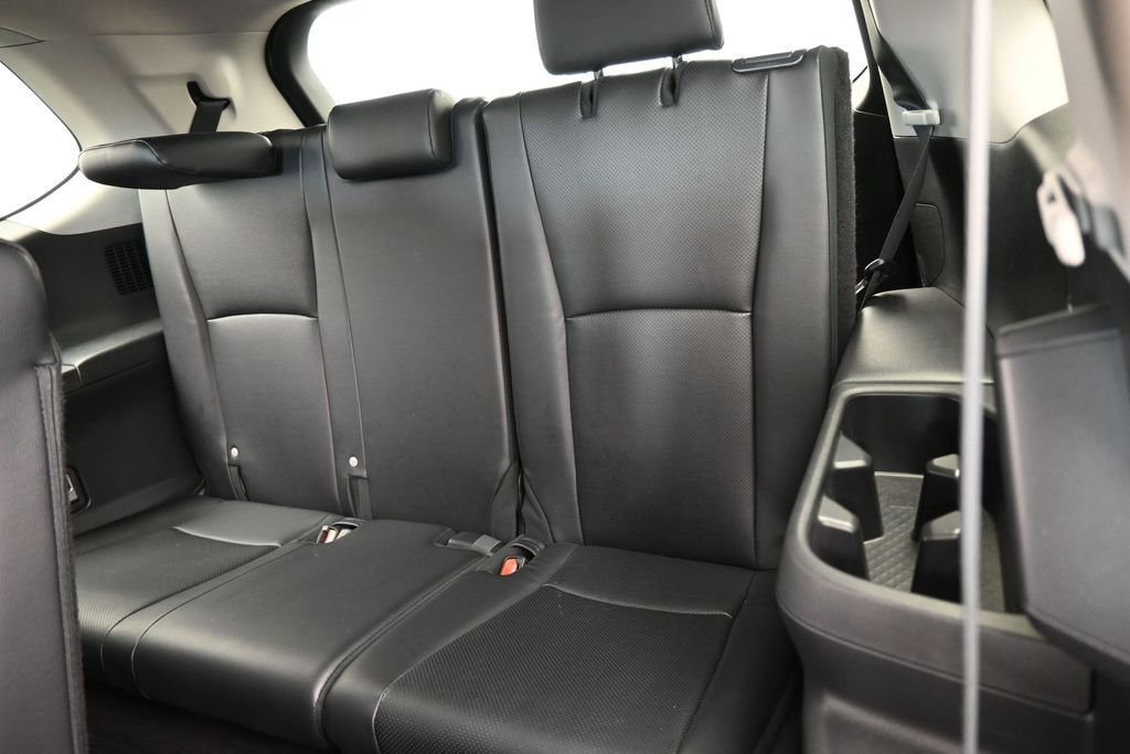 Used 2024 Toyota Grand Highlander FWD image 32