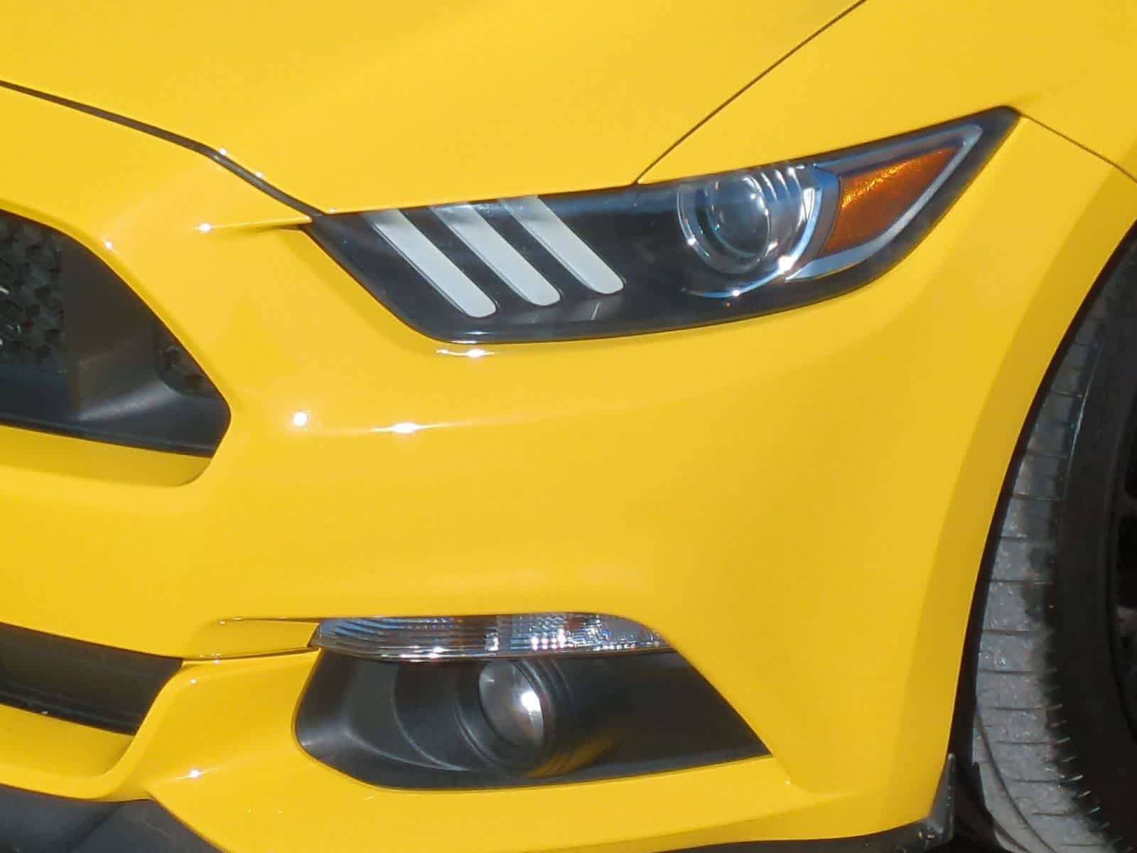 Used 2015 Ford Mustang GT Premium w/ GT Performance Package RWD image 11