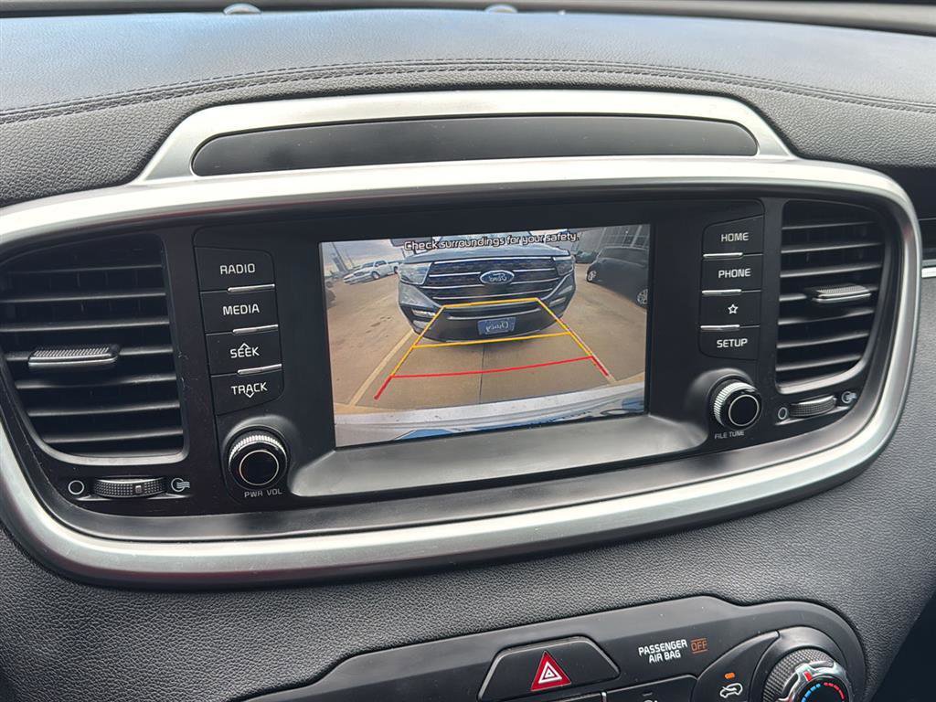 Used 2020 Kia Sorento L FWD image 6