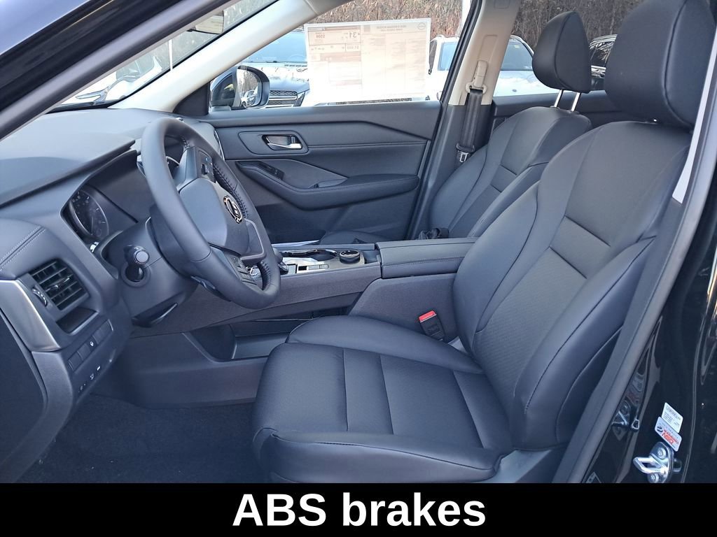 New 2026 Nissan Rogue SV image 10