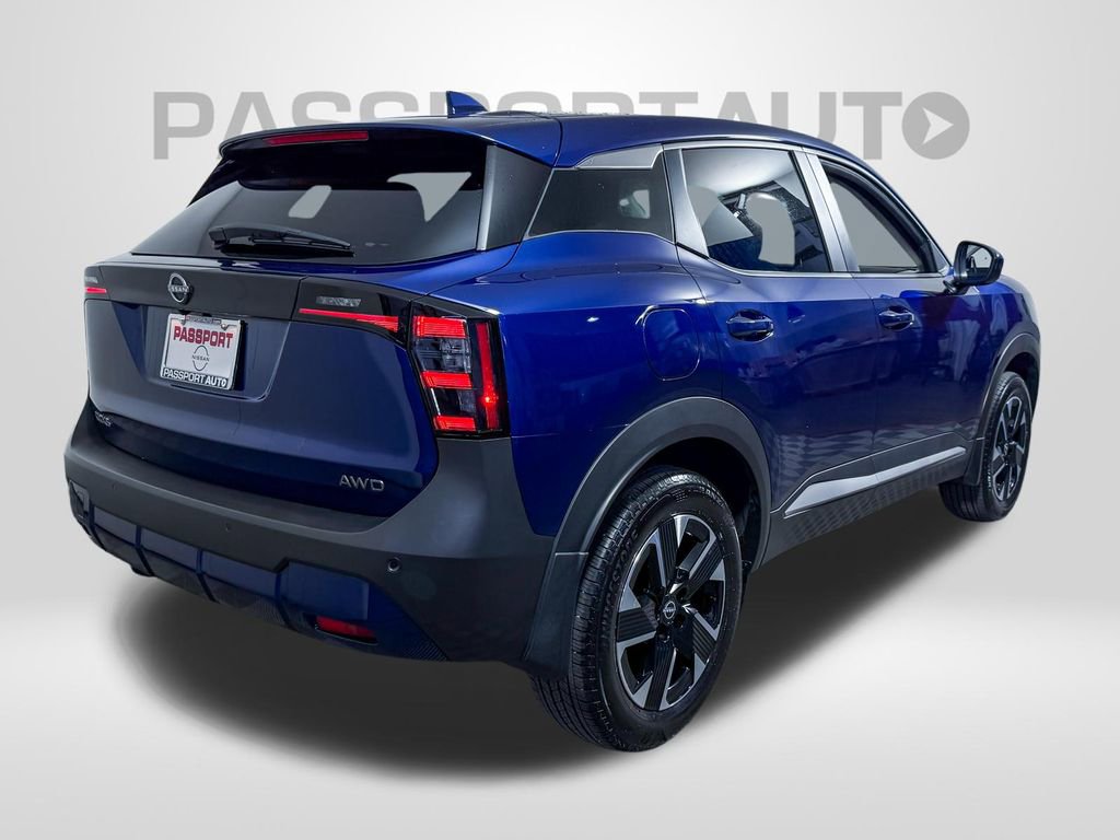 Certified 2025 Nissan Kicks SV AWD/4WD image 9