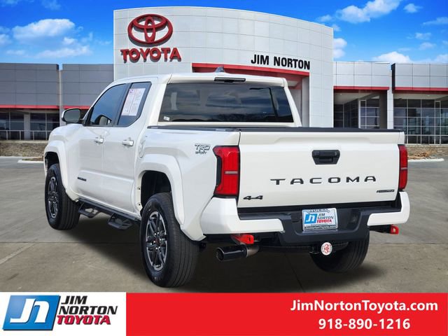 Used 2025 Toyota Tacoma TRD Sport image 8