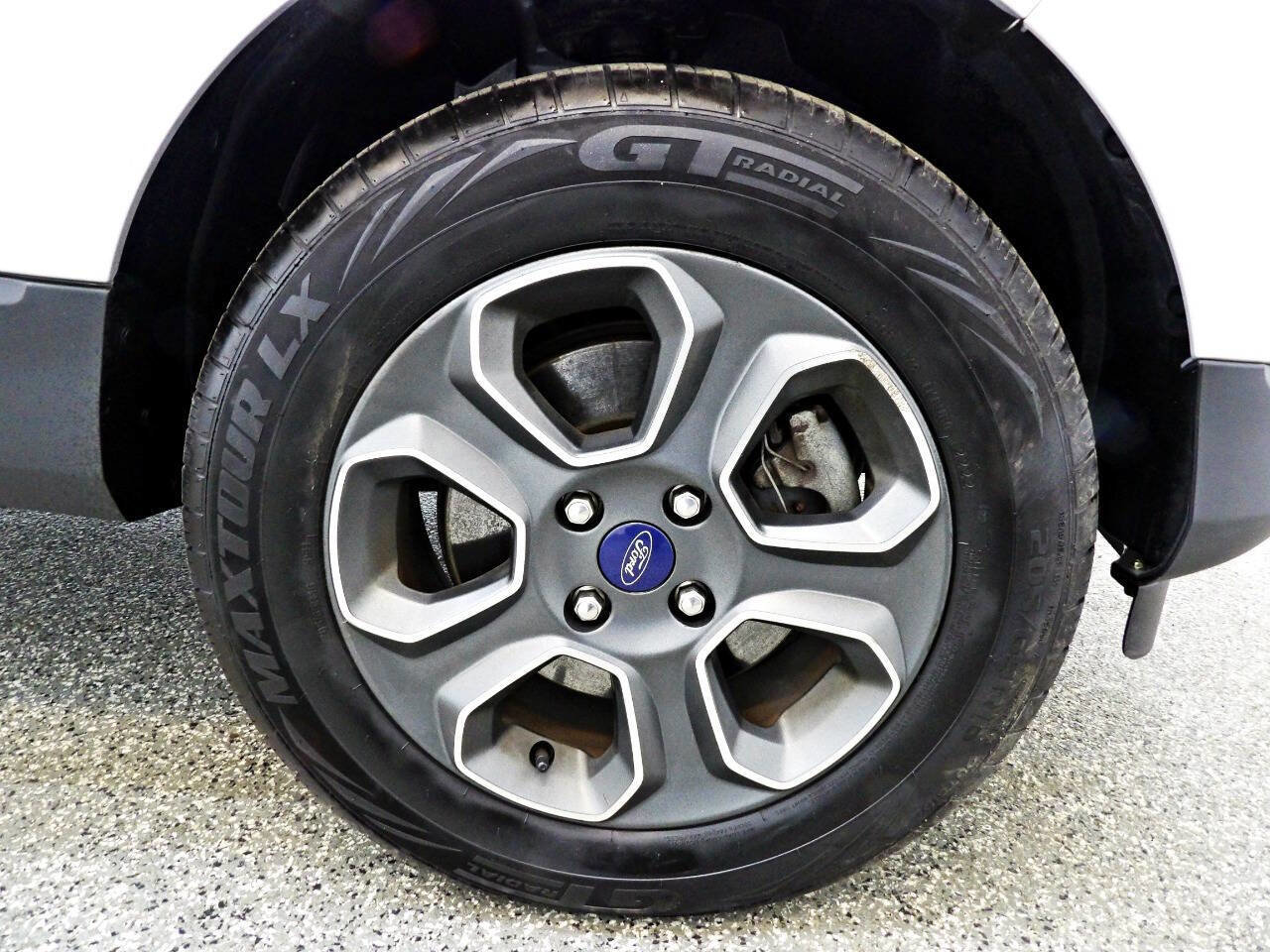 Used 2019 Ford EcoSport S image 22