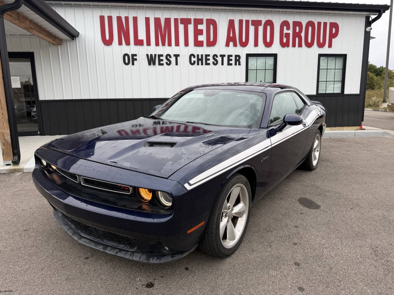 Used 2015 Dodge Challenger R/T Plus RWD image 1