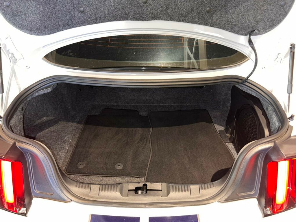 Used 2019 Ford Mustang Shelby GT350 w/ Technology Package image 22