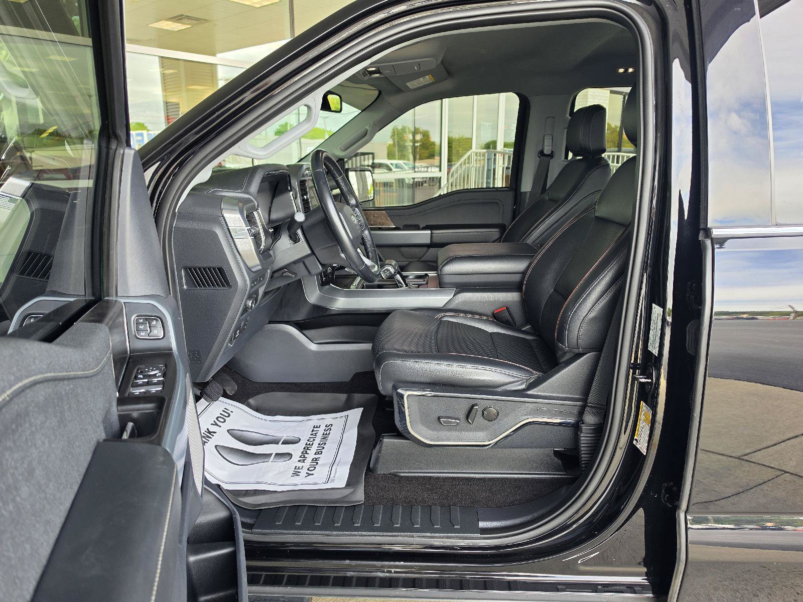 Used 2022 Ford F150 Lariat AWD/4WD image 10