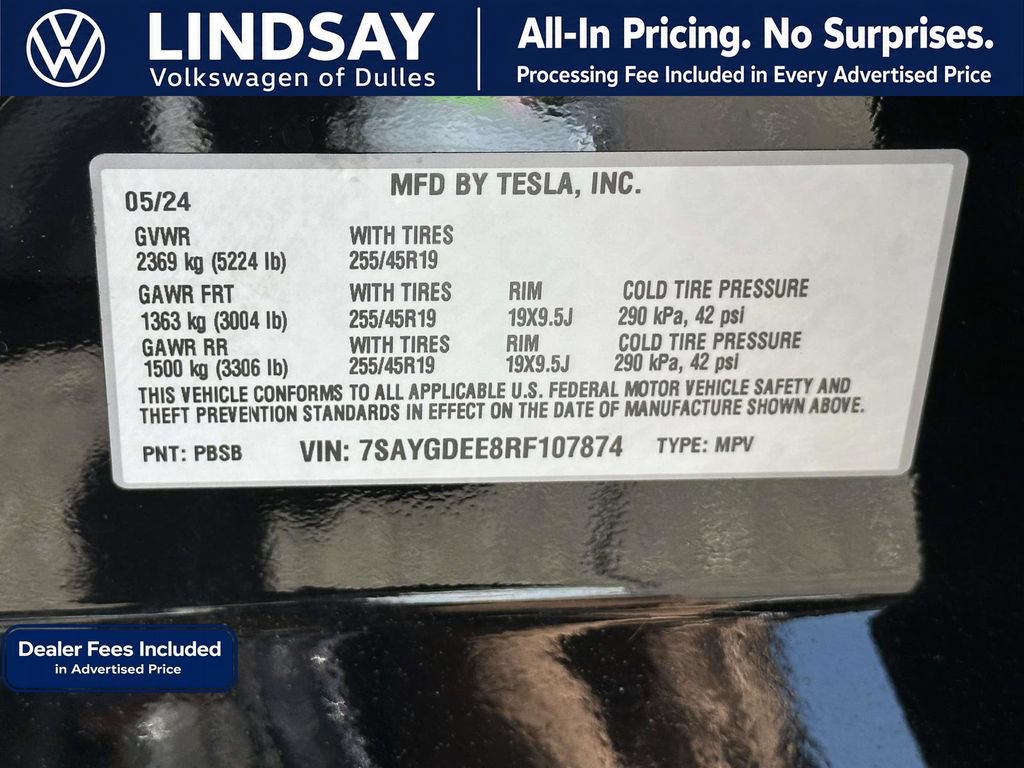 Used 2024 Tesla Model Y Long Range AWD/4WD image 27