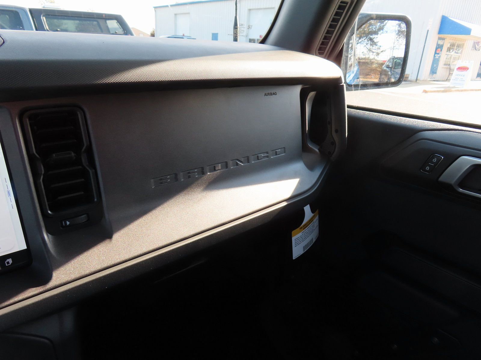 New 2026 Ford Bronco Big Bend image 11