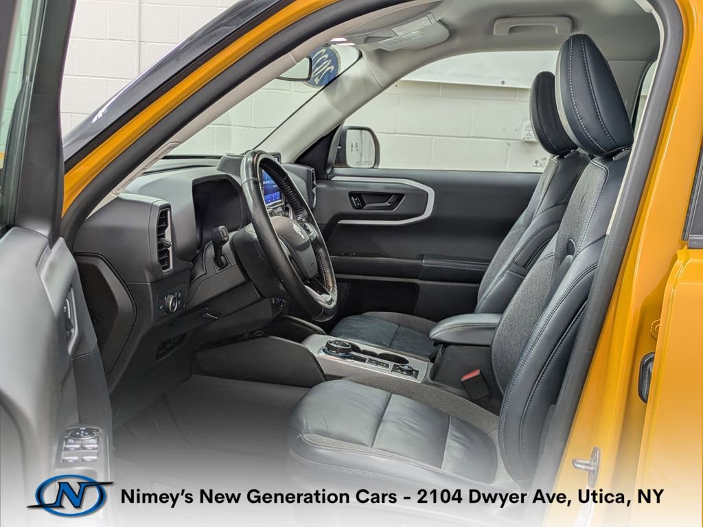Used 2022 Ford Bronco Sport Outer Banks AWD/4WD image 3