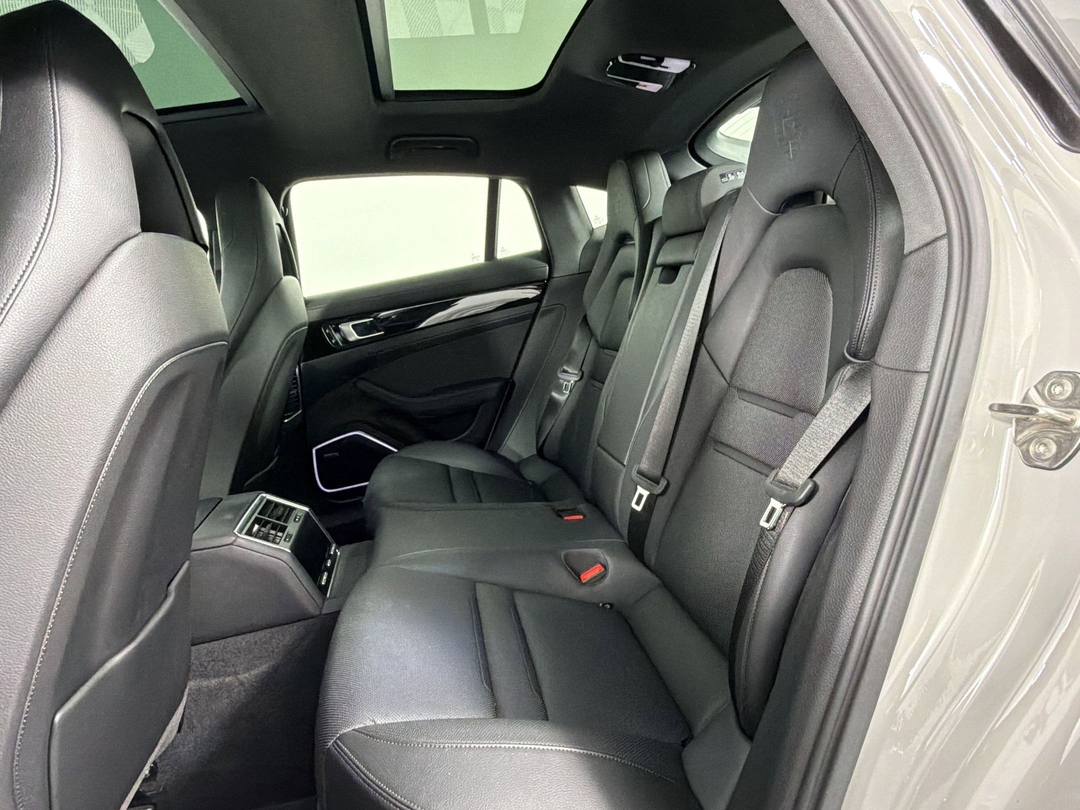 Certified 2021 Porsche Panamera 4S AWD/4WD image 14