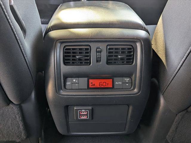 Used 2018 Nissan Pathfinder S image 17