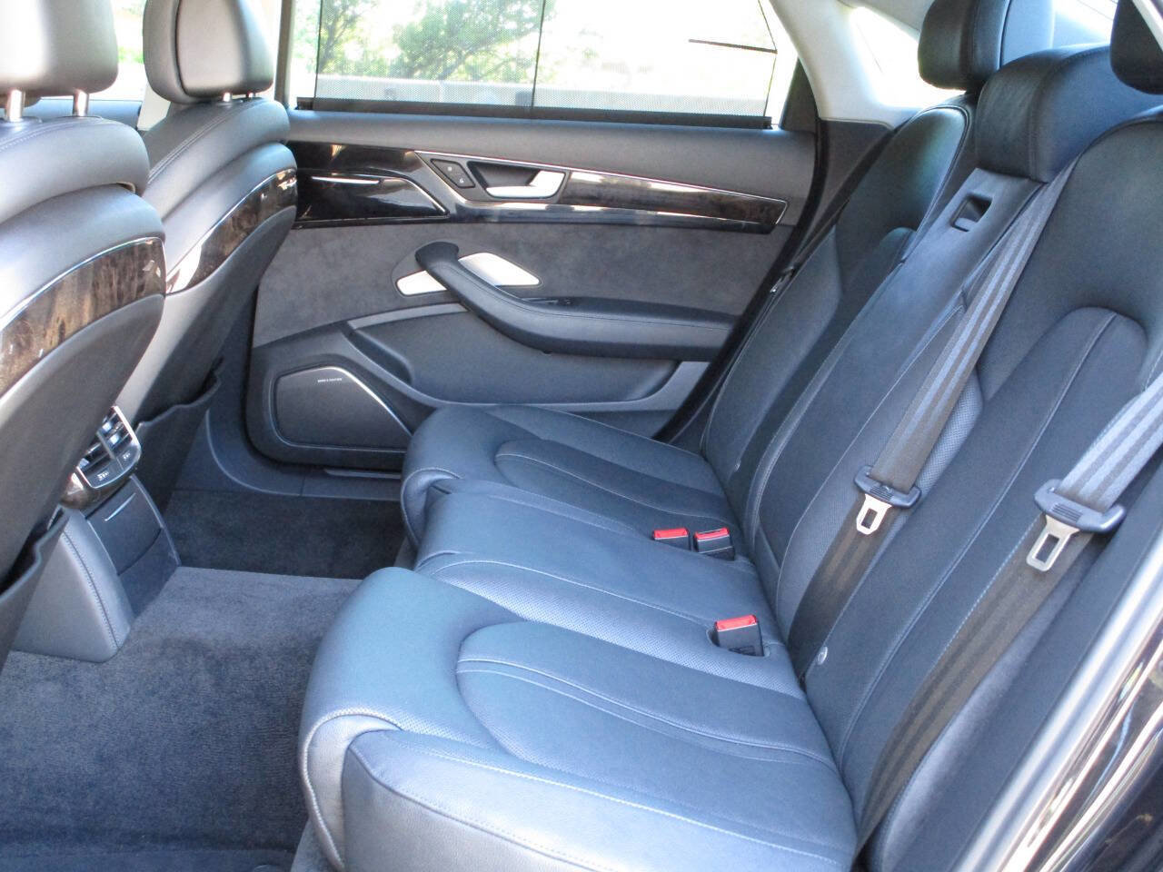 Used 2015 Audi A8 L 4.0T w/ Premium Package image 13