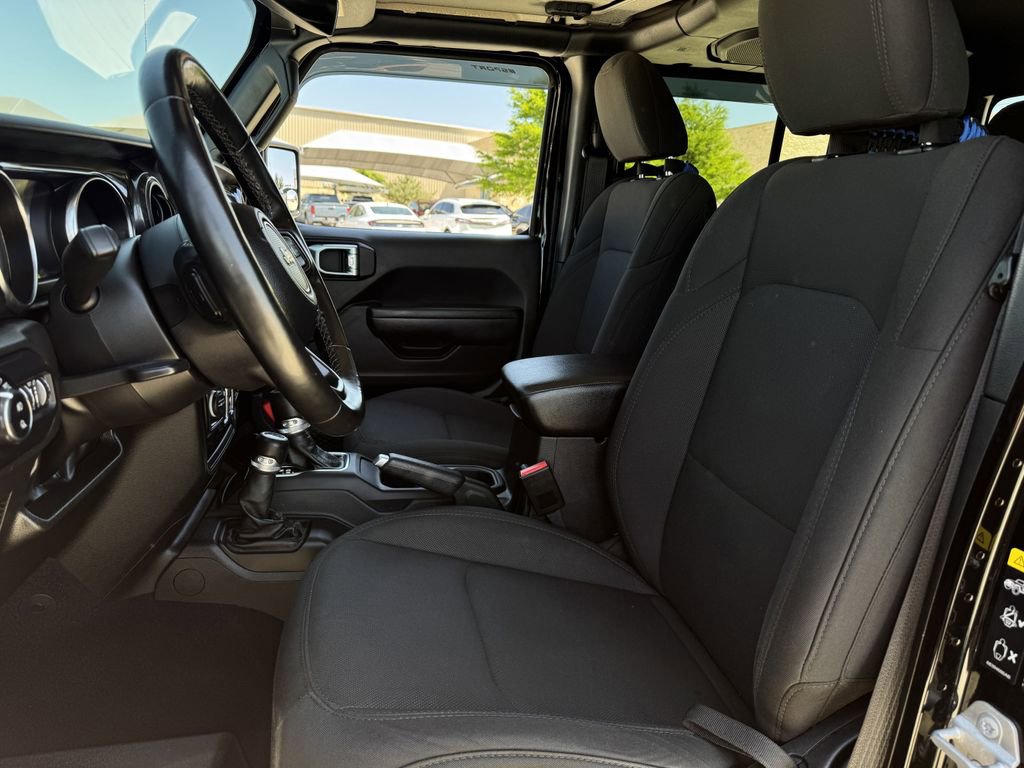 Used 2022 Jeep Gladiator Sport AWD/4WD image 23