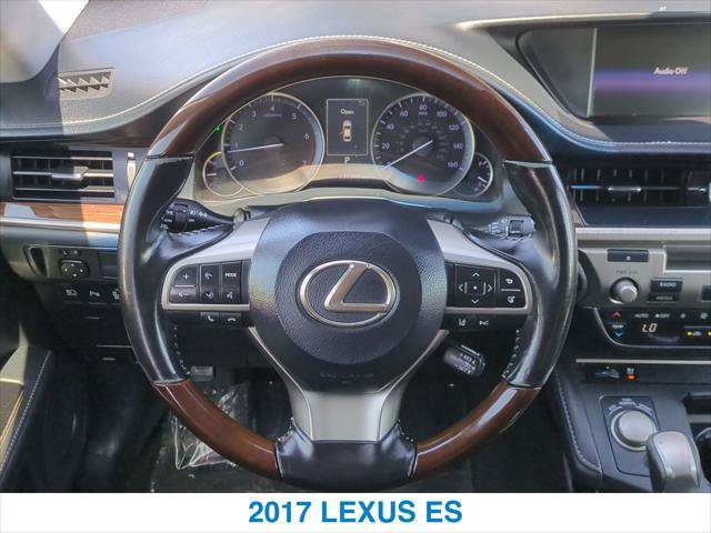Used 2017 Lexus ES 350 w/ Premium Package FWD image 15