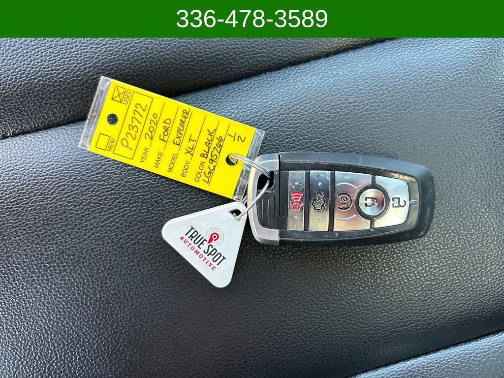 Used 2020 Ford Explorer XLT w/ Equipment Group 202A image 29