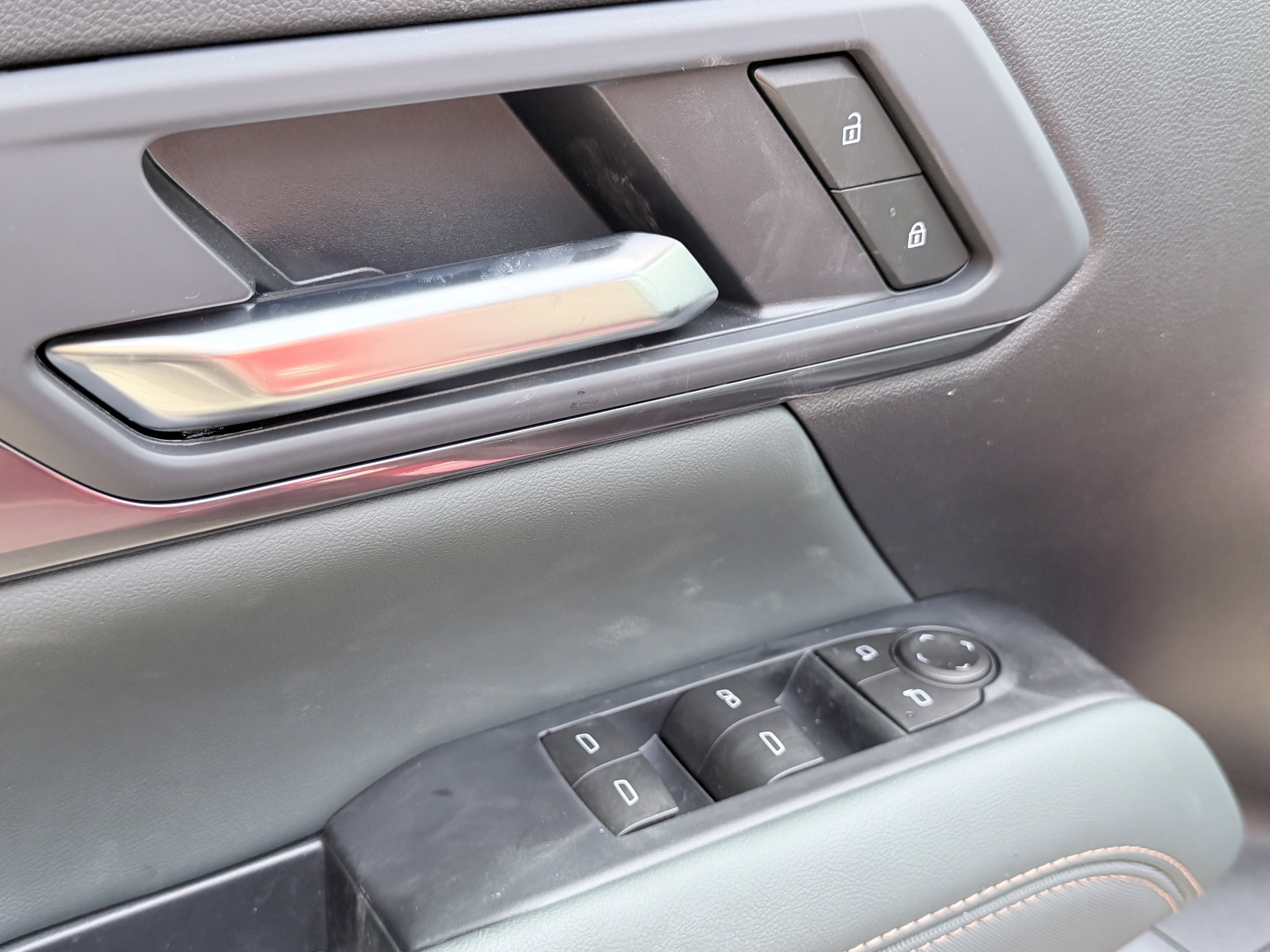 New 2026 GMC Terrain AT4 w/ Technology Package II image 12