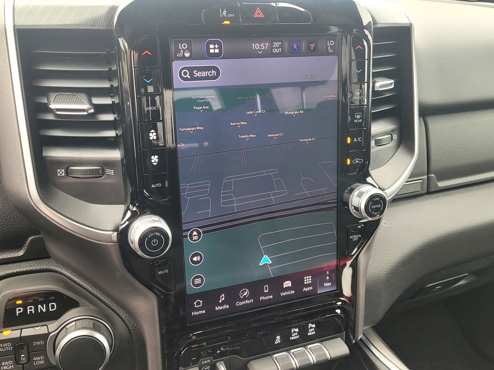 New 2026 RAM 1500 4x4 Crew Cab image 10
