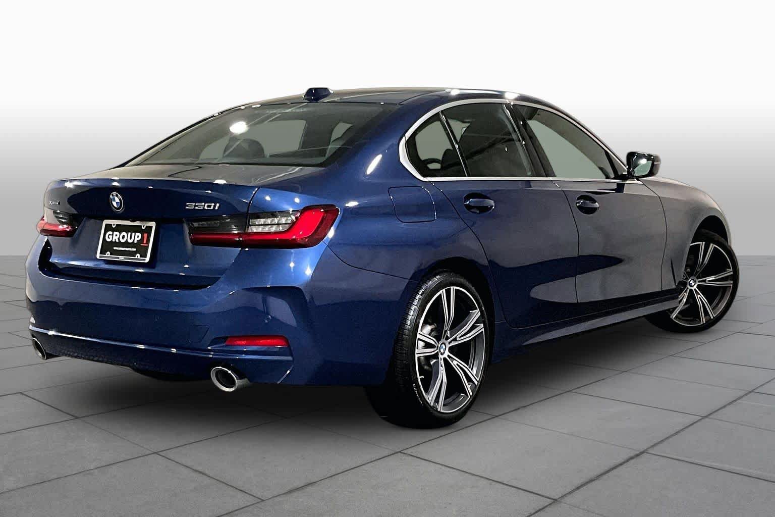 Used 2024 BMW 330i xDrive Sedan w/ Convenience Package AWD/4WD image 12
