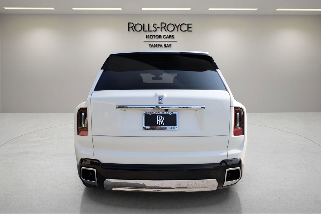 New 2026 Rolls-Royce Cullinan image 6