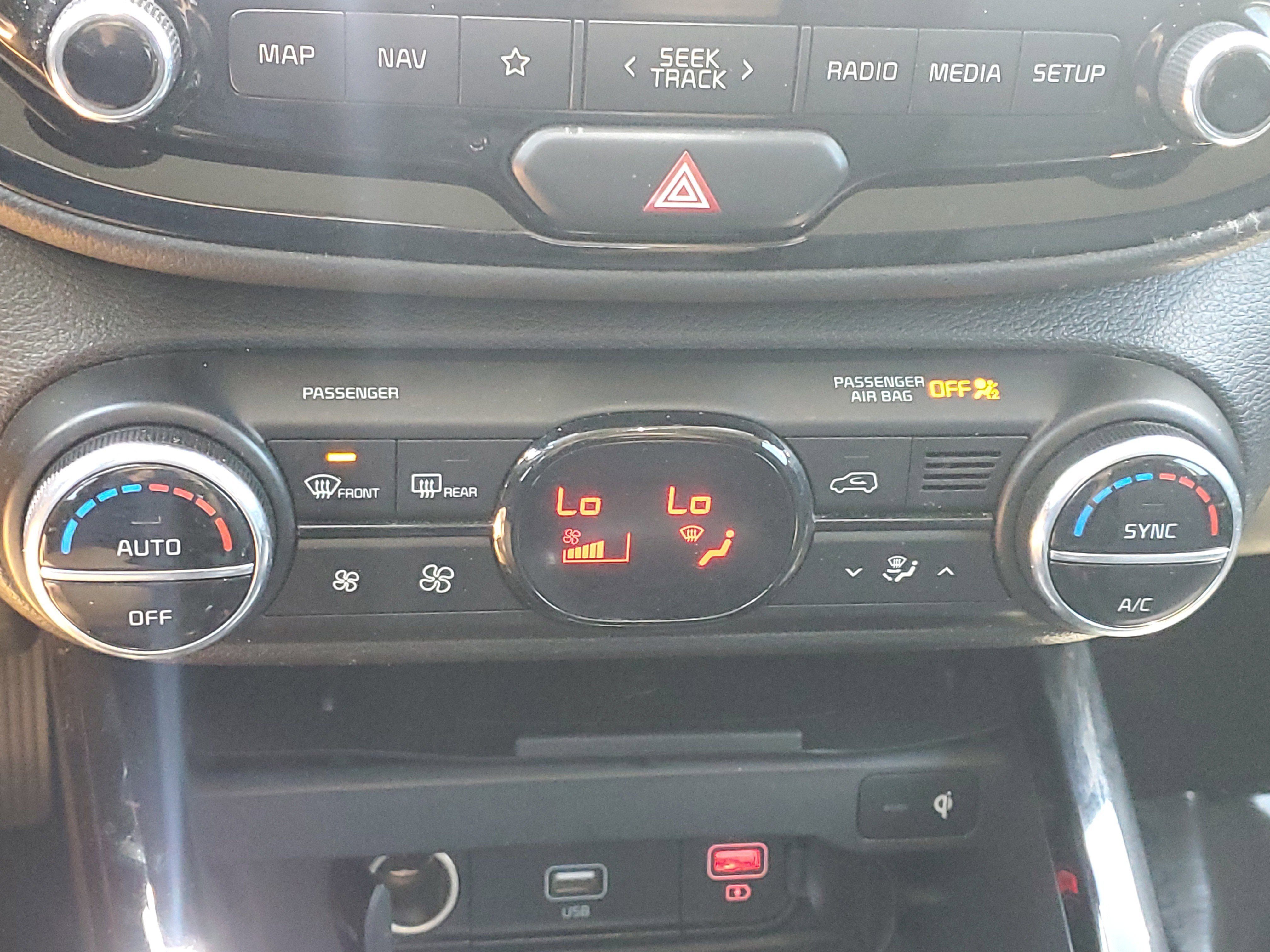 Used 2022 Kia Soul GT-Line FWD image 28