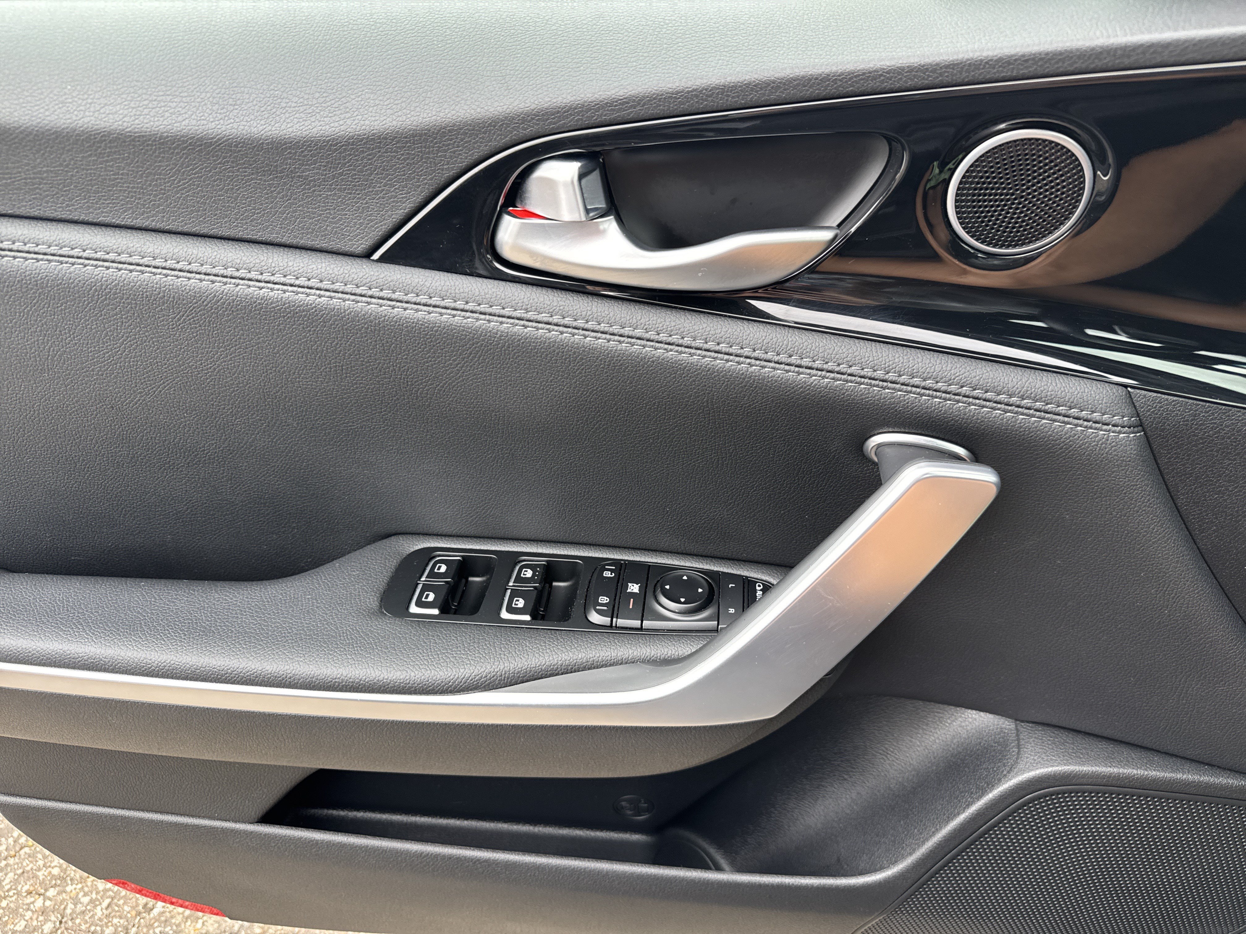 Used 2020 Kia Stinger GT-Line RWD image 9