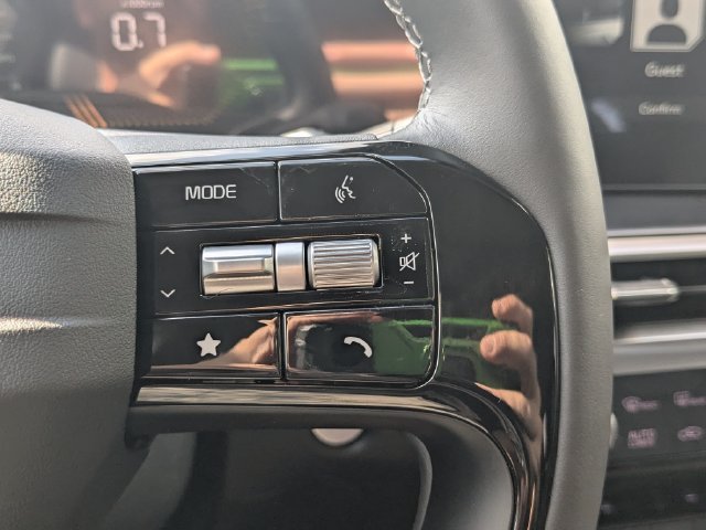 New 2026 Kia Sorento S FWD image 24