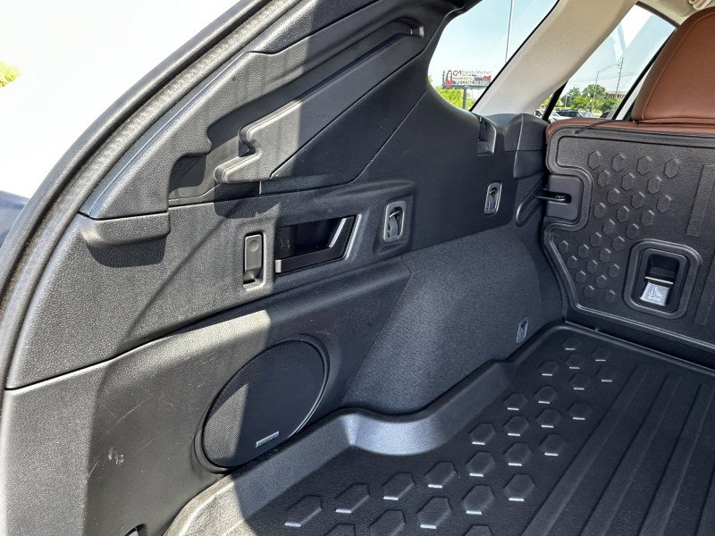 Used 2024 Subaru Outback Touring XT w/ Popular Package #2 image 11