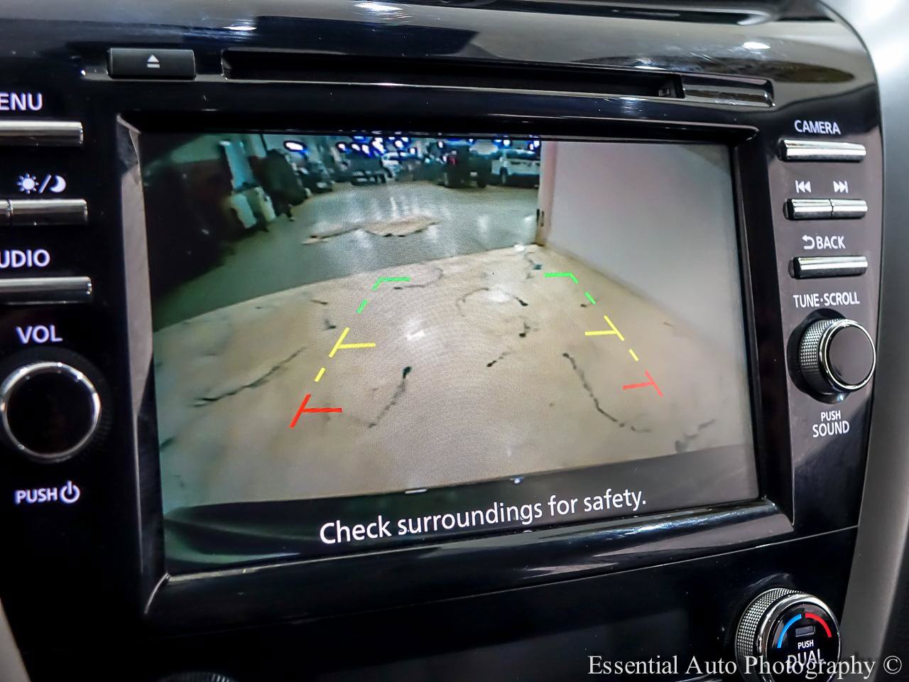 Used 2023 Nissan Murano SV w/ SV Midnight Edition Package FWD image 21