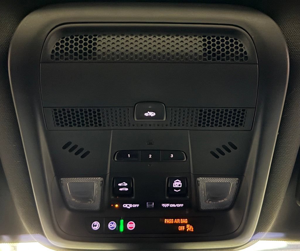 Used 2021 Cadillac XT6 Sport AWD/4WD image 26