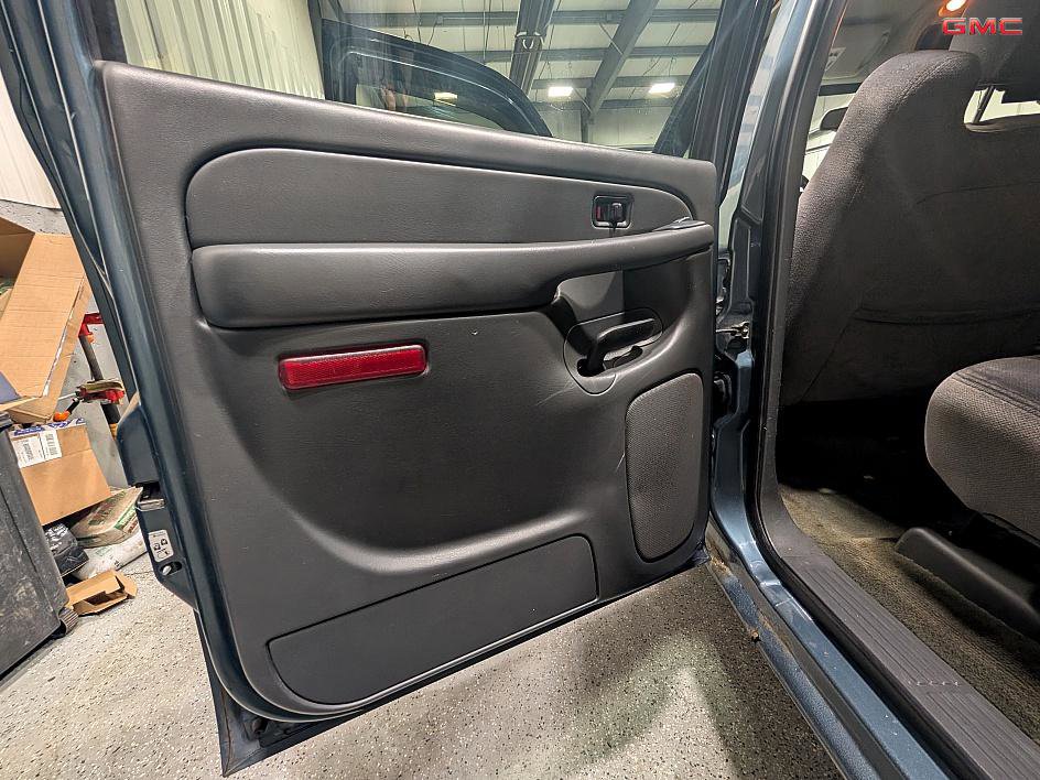 Used 2006 GMC Sierra 1500 SLE w/ Onstar Plus Package image 13