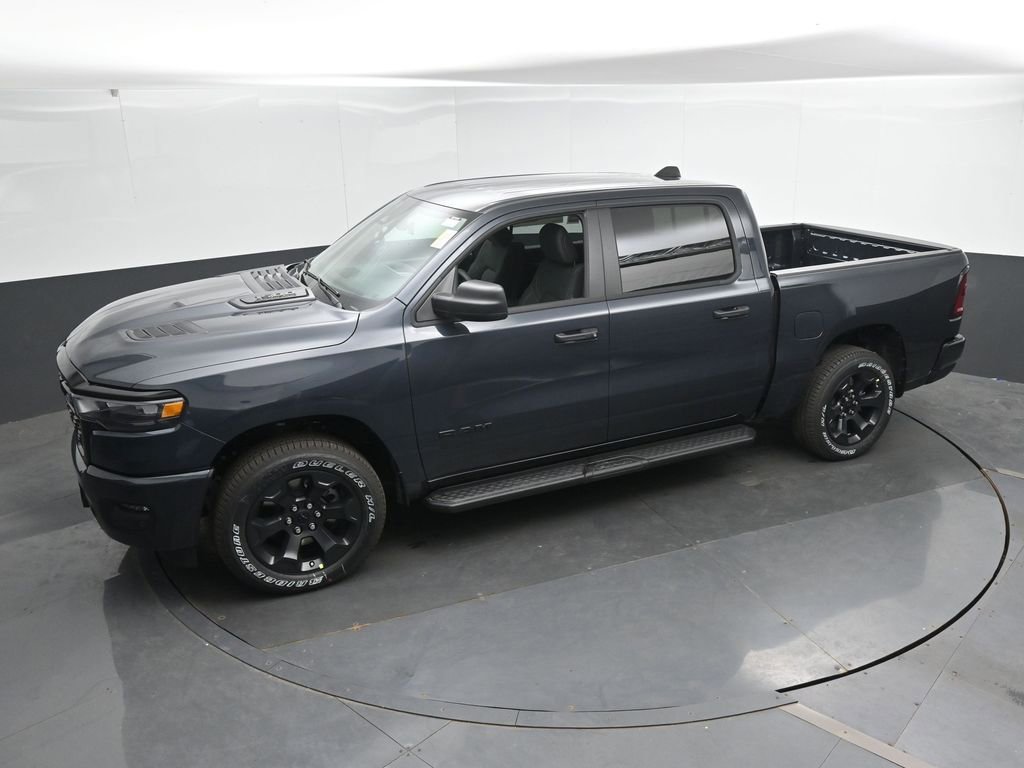 New 2026 RAM 1500 Express AWD/4WD image 28