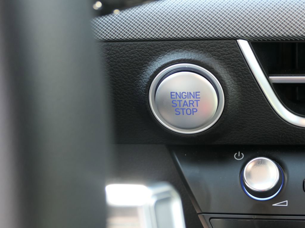 Certified 2026 Hyundai Sonata Blue FWD image 18