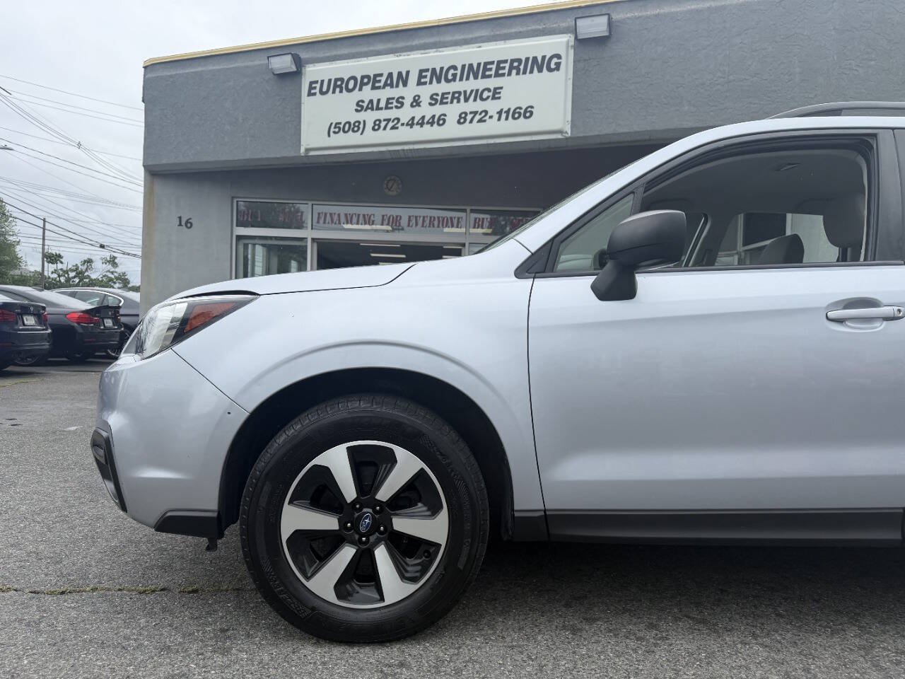 Used 2017 Subaru Forester 2.5i w/ Alloy Wheel Package AWD/4WD image 10