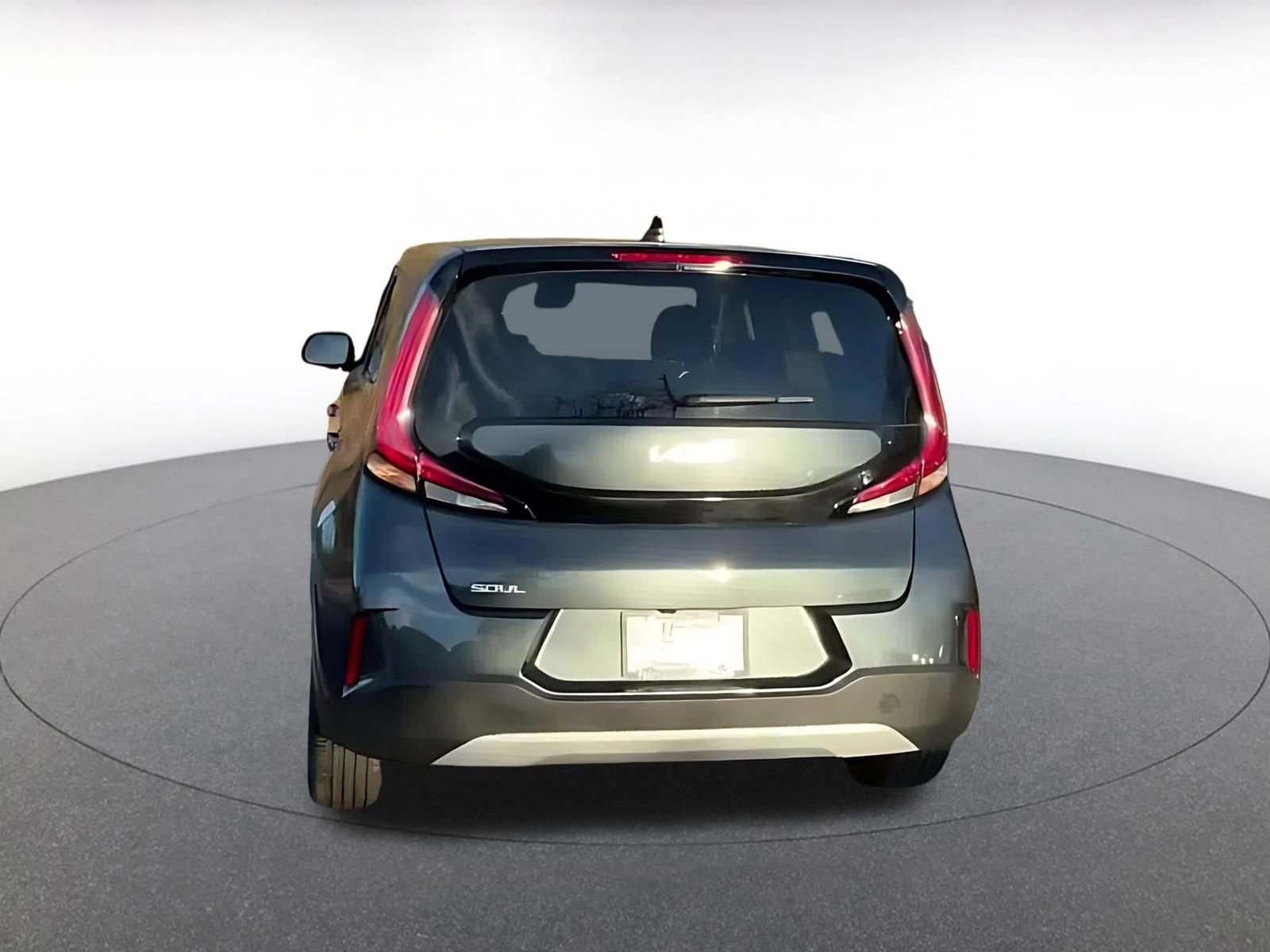 Used 2025 Kia Soul LX w/ LX Technology Package image 12