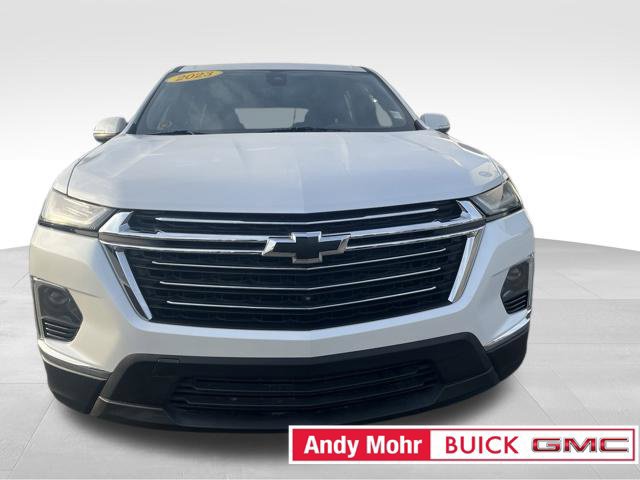 Used 2023 Chevrolet Traverse LT FWD image 3