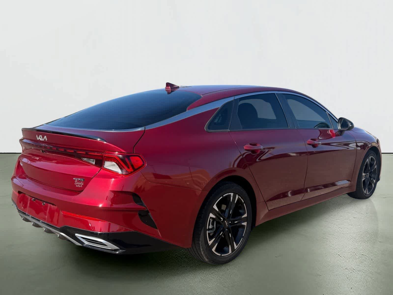 Used 2022 Kia K5 GT-Line AWD/4WD image 4