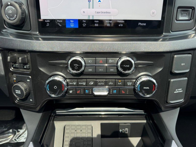 New 2026 Ford F250 Platinum image 16