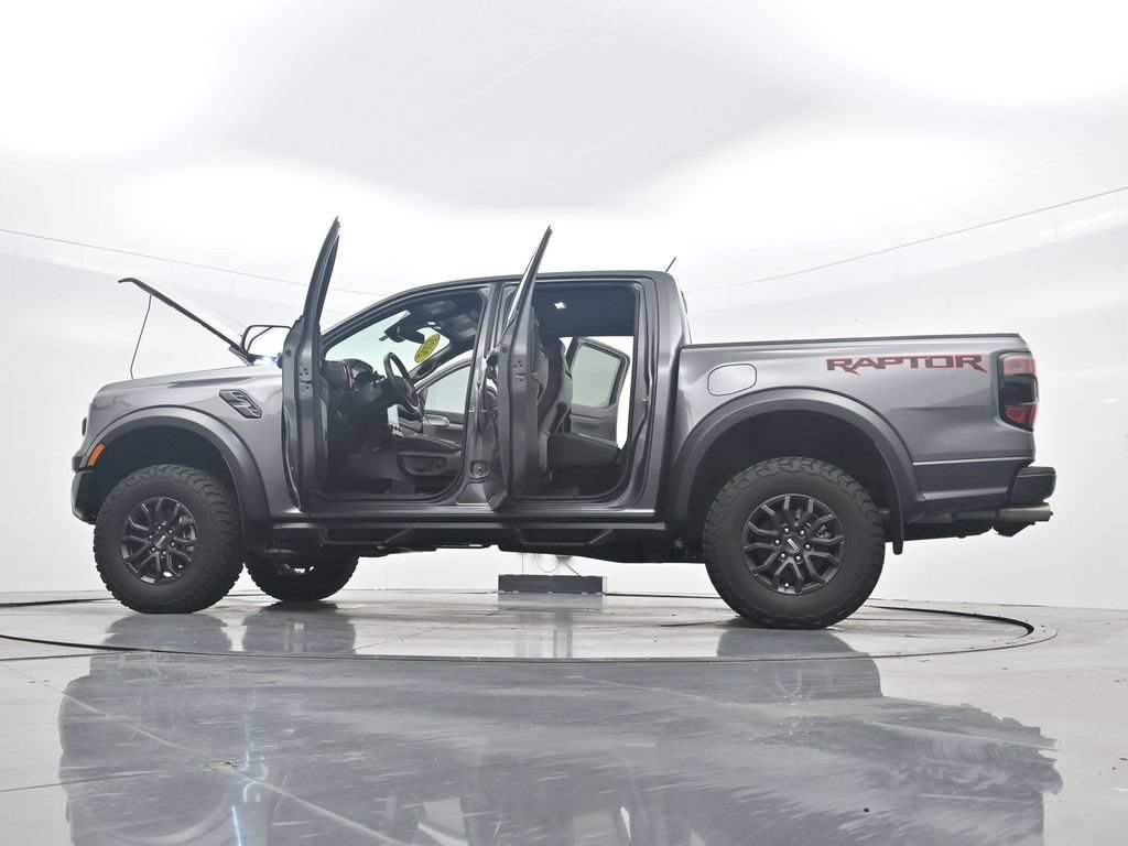 Used 2025 Ford Ranger Raptor AWD/4WD image 42