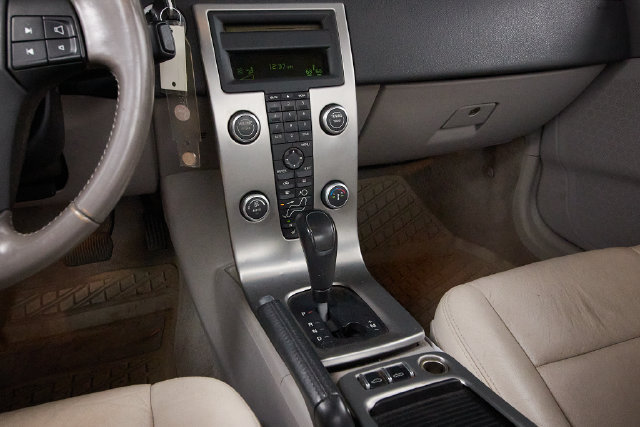 Used 2008 Volvo C70 T5 FWD image 16
