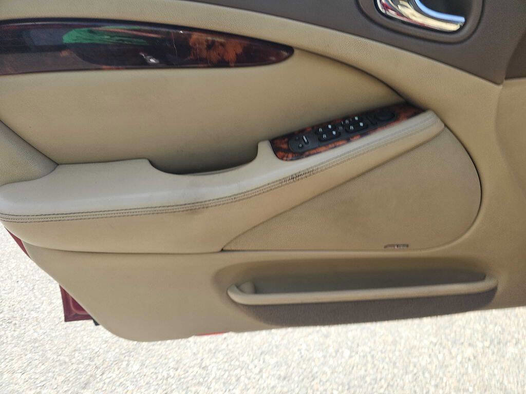 Used 2005 Jaguar S-TYPE 4.2 image 11