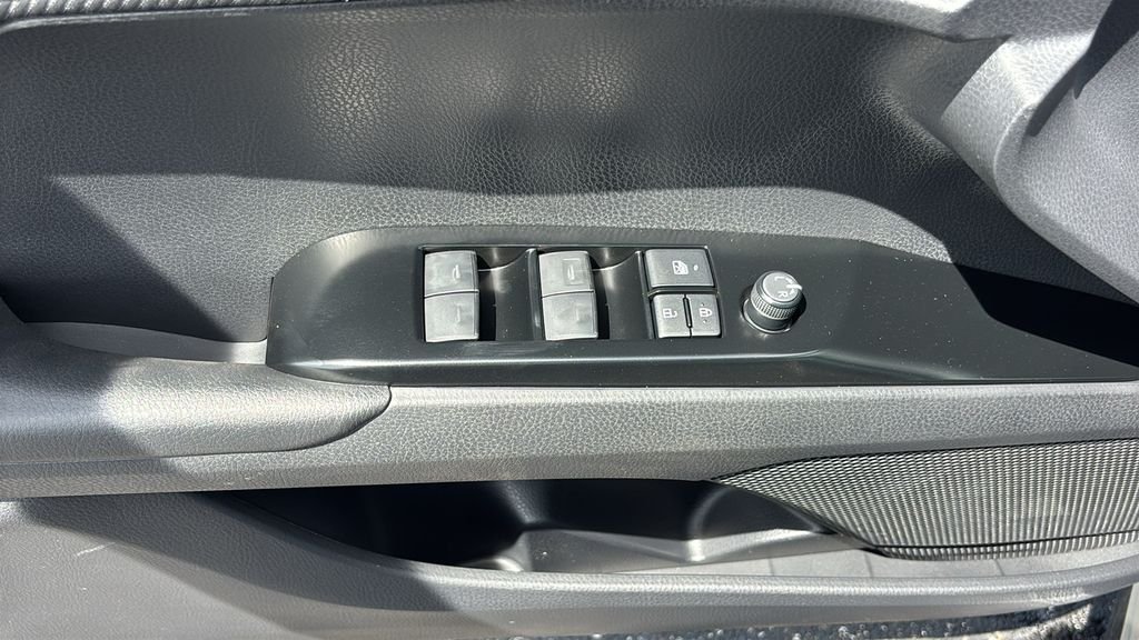 New 2026 Toyota Camry SE FWD image 11