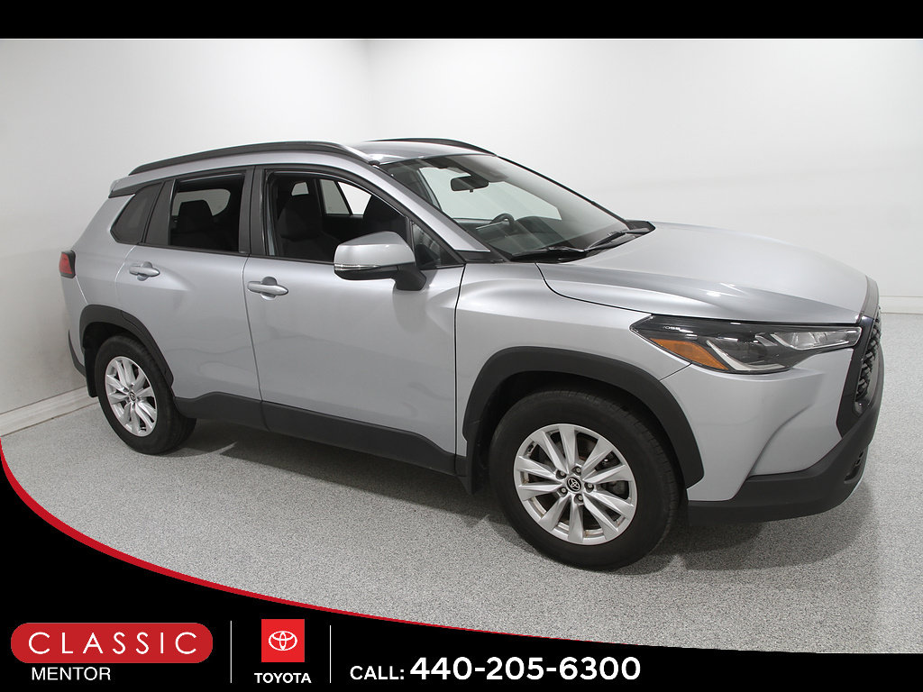 Certified 2022 Toyota Corolla Cross LE AWD/4WD video 1