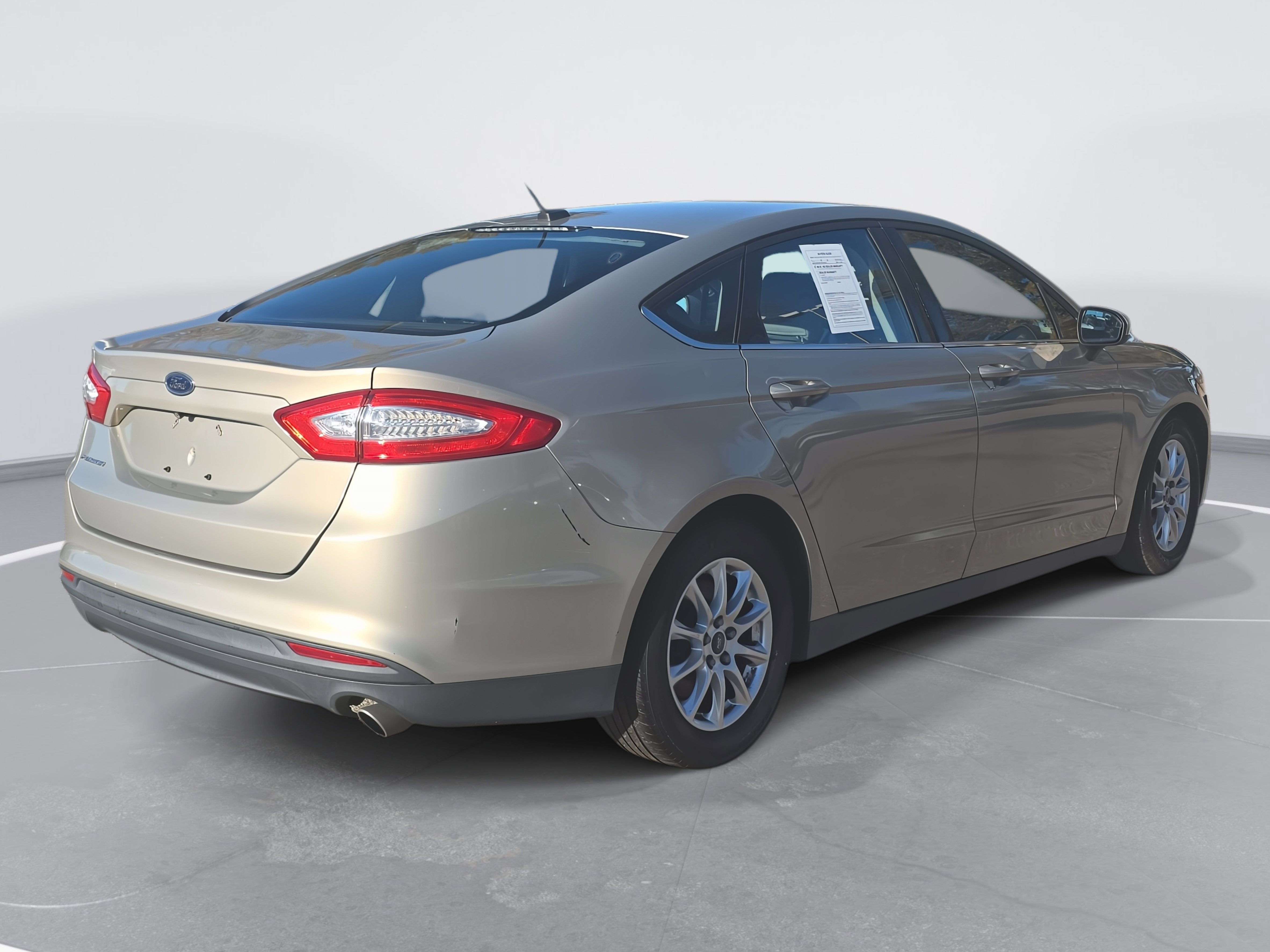 Used 2015 Ford Fusion S image 5