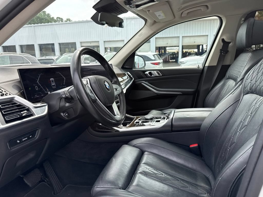 Used 2025 BMW X7 xDrive40i AWD/4WD image 7