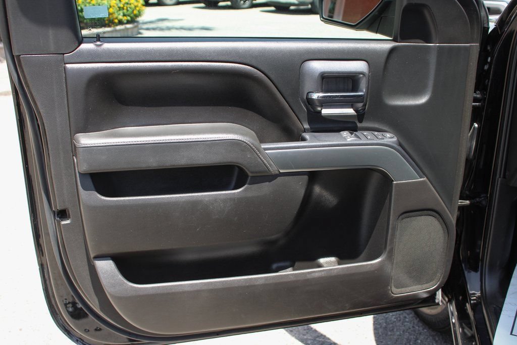 Used 2016 Chevrolet Silverado 1500 LT w/ LT Convenience Package RWD image 13