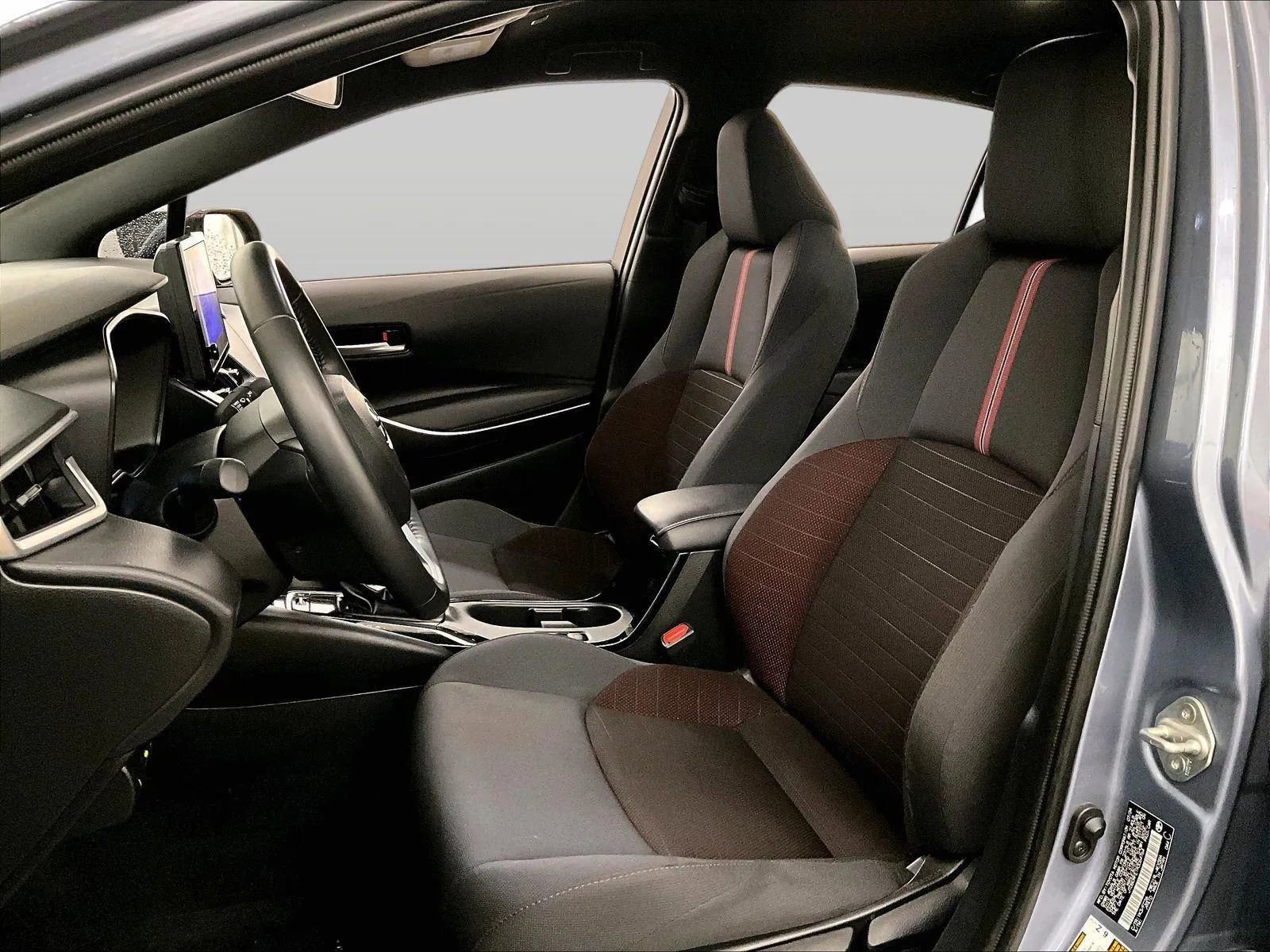 Used 2024 Toyota Corolla SE image 24